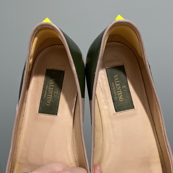 Valentino Garavani neon camouflage studded flats size 36 inspect photos - Picture 9 of 17